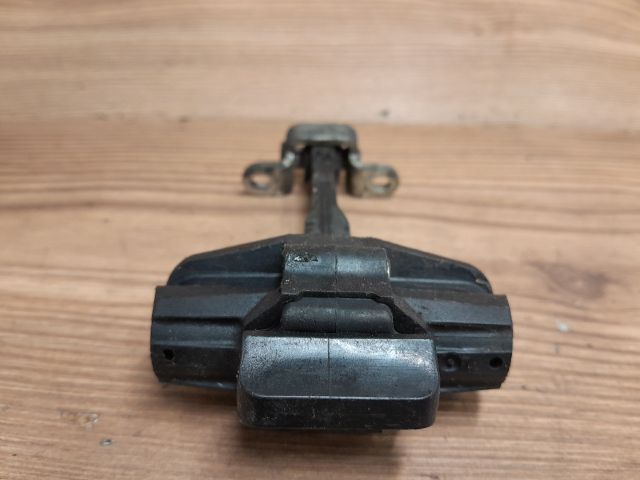 bontott ALFA ROMEO 159 Bal hátsó Ajtóhatároló