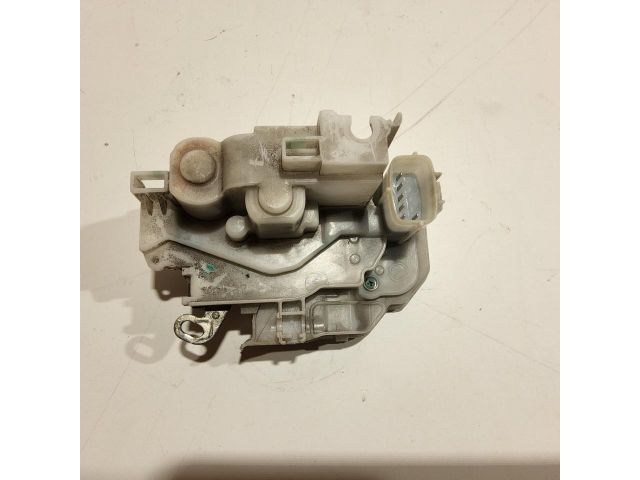 bontott ALFA ROMEO 159 Bal hátsó Ajtózár