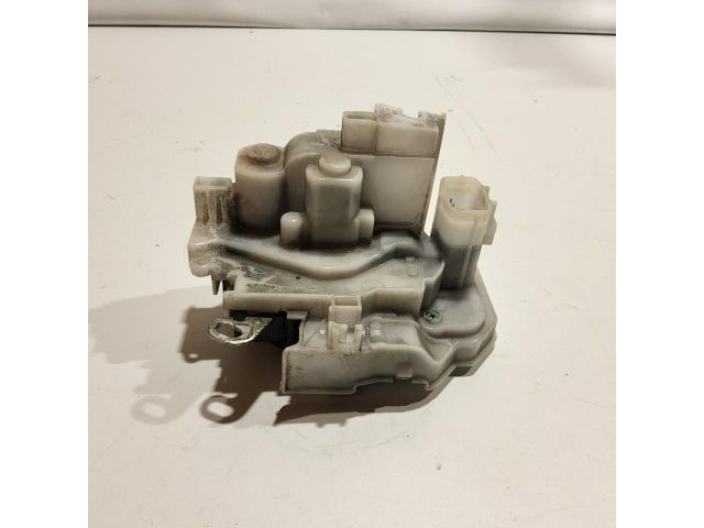 bontott ALFA ROMEO 159 Bal hátsó Ajtózár