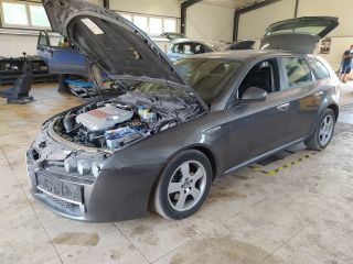 bontott ALFA ROMEO 159 Bal Napellenző Tartó