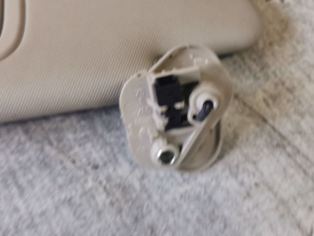 bontott ALFA ROMEO 159 Bal Napellenző