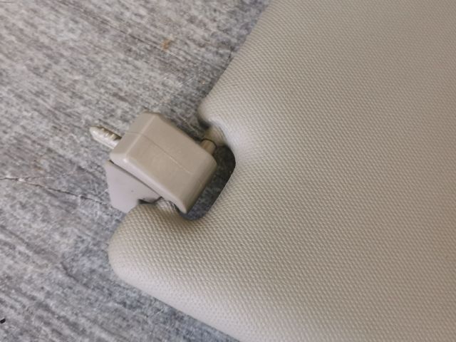 bontott ALFA ROMEO 159 Bal Napellenző