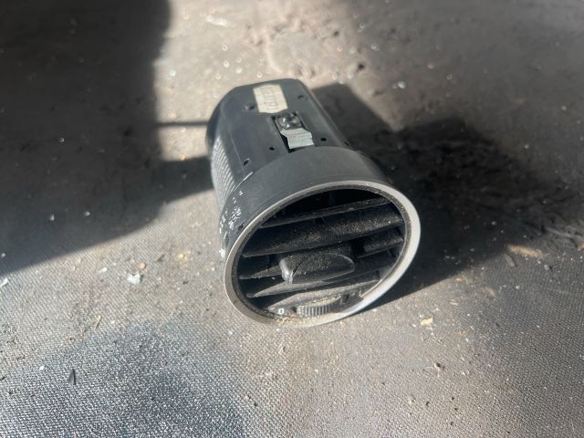 bontott ALFA ROMEO 159 Bal Szellőző