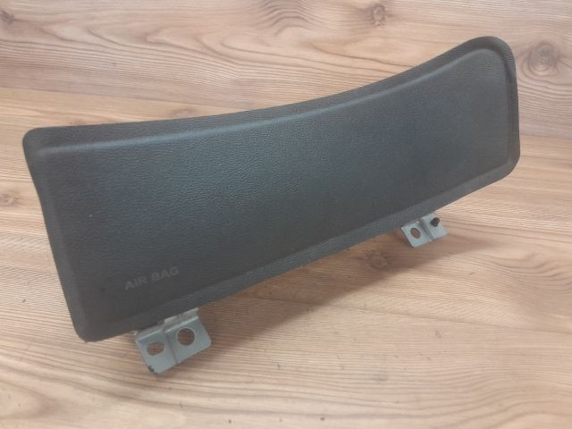 bontott ALFA ROMEO 159 Bal Térdlégzsák