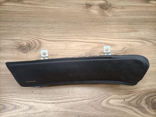 bontott ALFA ROMEO 159 Bal Térdlégzsák