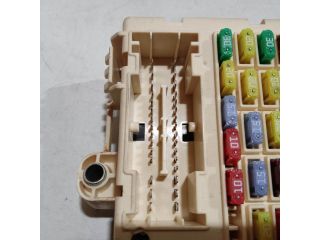 bontott ALFA ROMEO 159 Biztosítéktábla Utastér