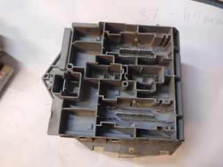 bontott ALFA ROMEO 159 Biztosítéktábla Utastér