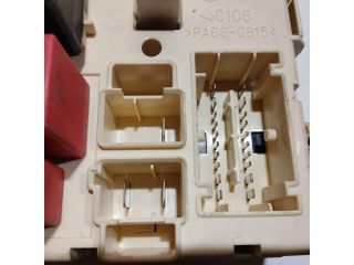 bontott ALFA ROMEO 159 Biztosítéktábla Utastér