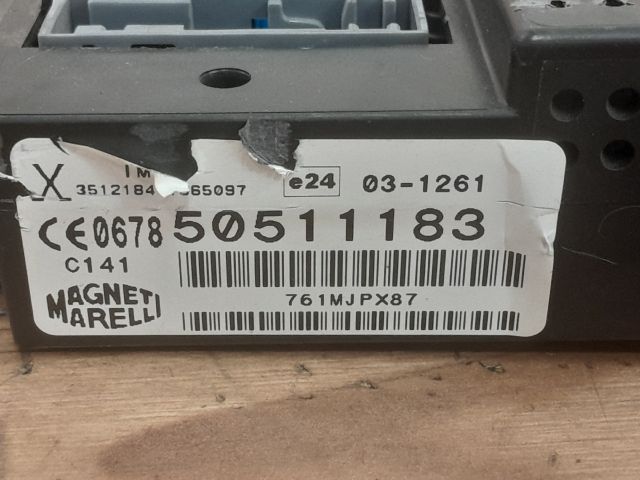 bontott ALFA ROMEO 159 Bluetooth Elektronika