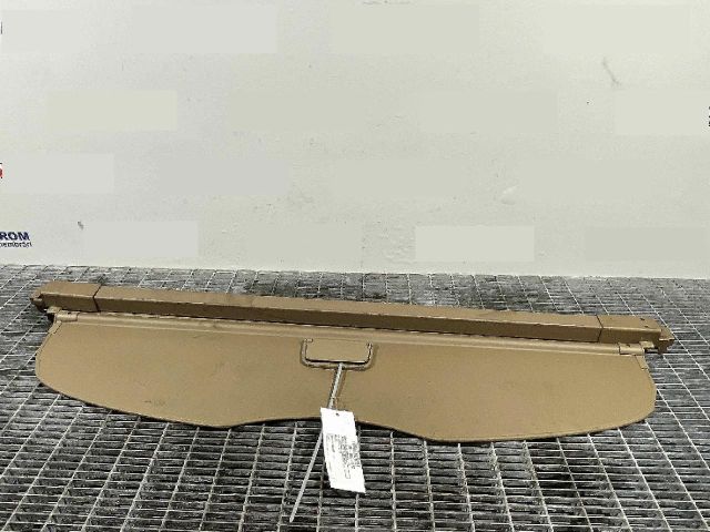 bontott ALFA ROMEO 159 Csomagtér Roló