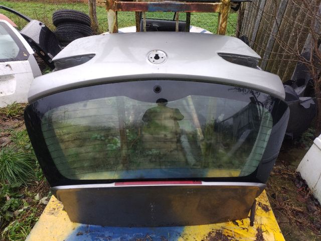 bontott ALFA ROMEO 159 Csomagtérajtó (Üres lemez)