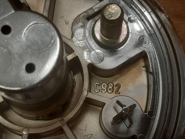 bontott ALFA ROMEO 159 Első Embléma