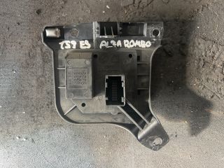 bontott ALFA ROMEO 159 Első Ködfényszóró Kapcsoló