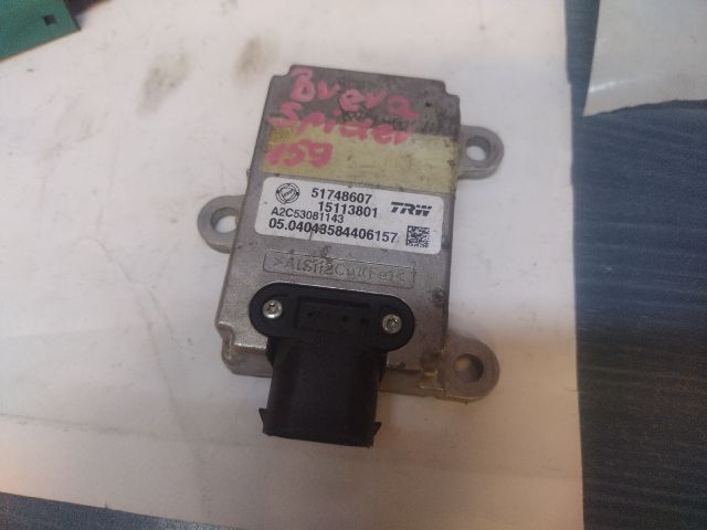 bontott ALFA ROMEO 159 Első Középső Ütközés Érzékelő (Homlokfalon)