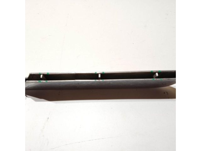 bontott ALFA ROMEO 159 Első Lökhárító Díszléc