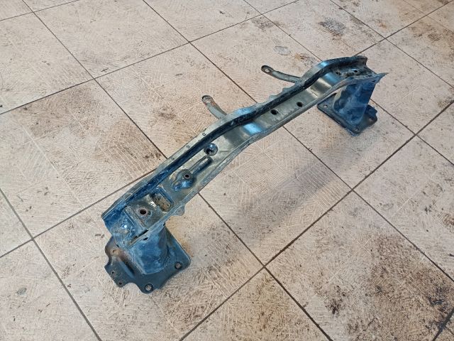 bontott ALFA ROMEO 159 Első Lökhárító Merevítő (Fém)