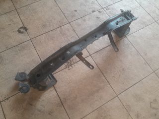 bontott ALFA ROMEO 159 Első Lökhárító Merevítő (Fém)