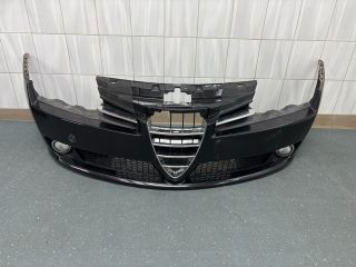 bontott ALFA ROMEO 159 Első Lökhárító (Részeivel)