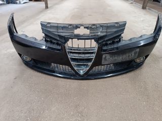 bontott ALFA ROMEO 159 Első Lökhárító (Részeivel)