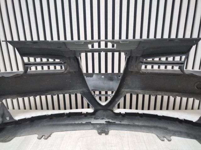 bontott ALFA ROMEO 159 Első Lökhárító (Üresen)