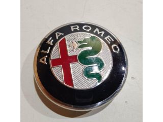 bontott ALFA ROMEO 159 Felniközép (1 db)