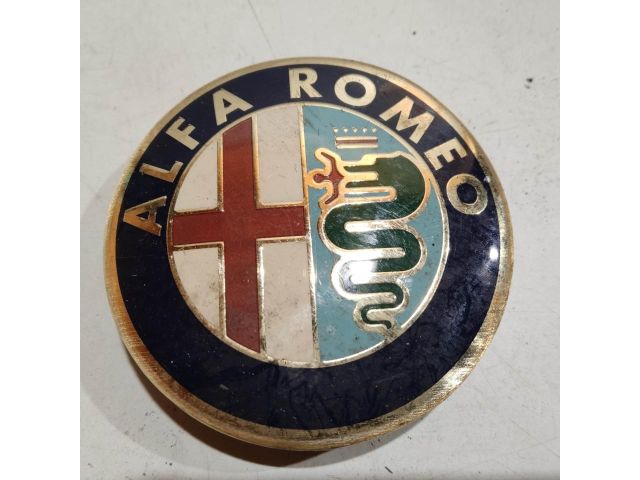 bontott ALFA ROMEO 159 Felniközép (1 db)