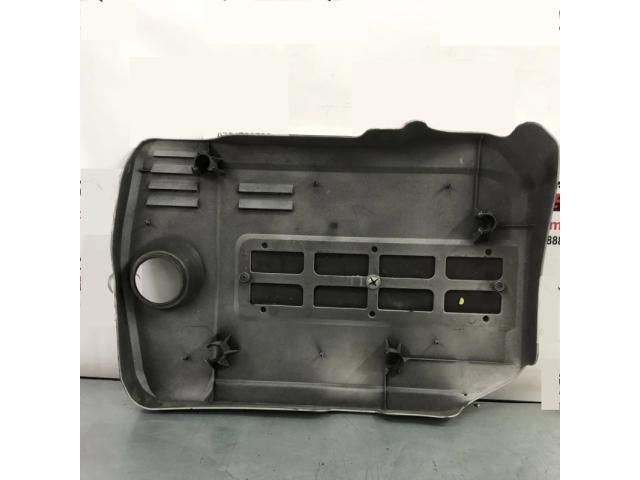 bontott ALFA ROMEO 159 Felső Hűtőburkolat