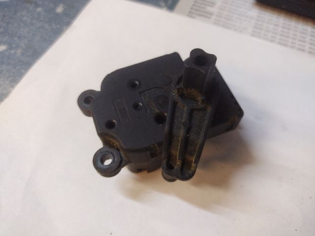 bontott ALFA ROMEO 159 Fűtés Állító Motor