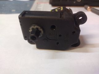 bontott ALFA ROMEO 159 Fűtés Állító Motor