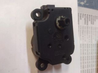 bontott ALFA ROMEO 159 Fűtés Állító Motor