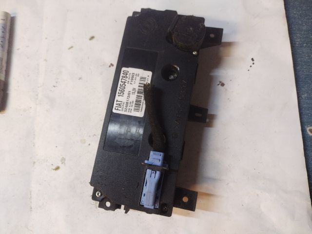 bontott ALFA ROMEO 159 Fűtéskapcsoló (digit klímás)