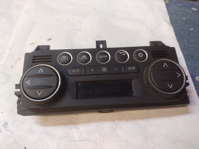 bontott ALFA ROMEO 159 Fűtéskapcsoló (digit klímás)