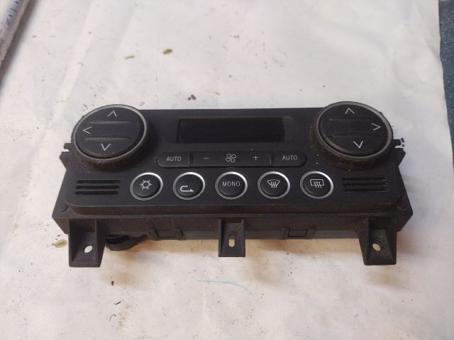 bontott ALFA ROMEO 159 Fűtéskapcsoló (digit klímás)