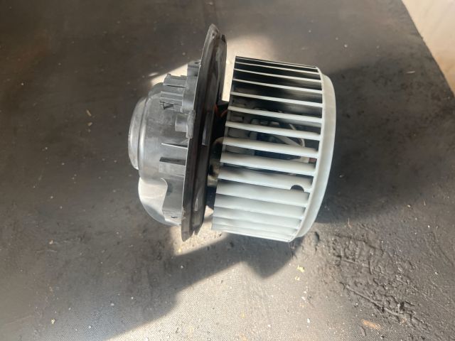 bontott ALFA ROMEO 159 Fűtőmotor (Klímás)