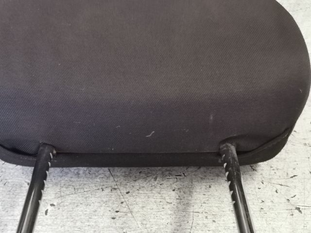 bontott ALFA ROMEO 159 Hátsó Fejtámla