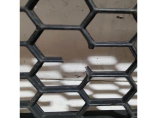 bontott ALFA ROMEO 159 Hűtőrács