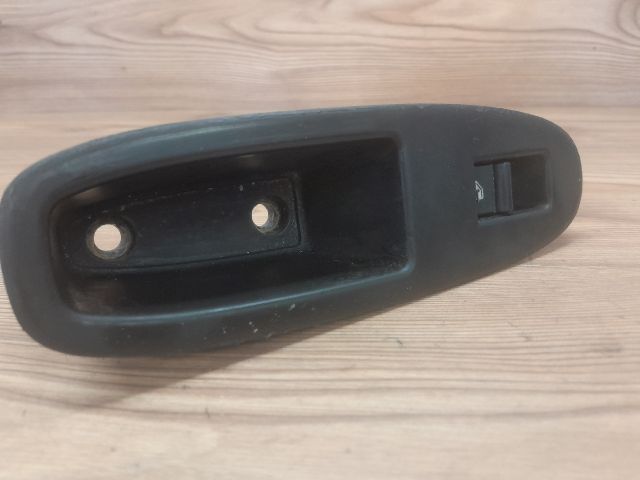 bontott ALFA ROMEO 159 Jobb első Ablakemelő Kapcsoló