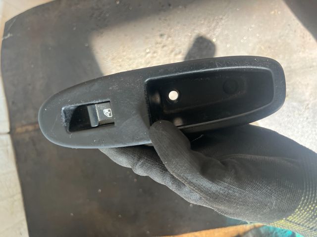 bontott ALFA ROMEO 159 Jobb első Ablakemelő Kapcsoló