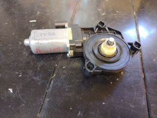 bontott ALFA ROMEO 159 Jobb első Ablakemelő Motor