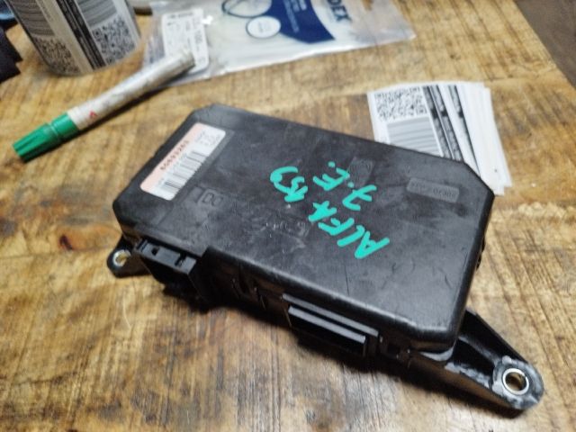 bontott ALFA ROMEO 159 Jobb első Ajtó Vezérlőegység