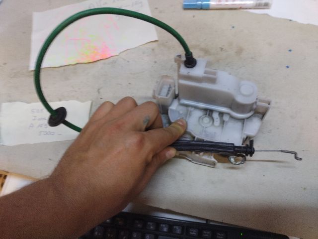 bontott ALFA ROMEO 159 Jobb első Ajtózár