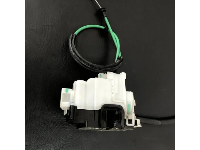 bontott ALFA ROMEO 159 Jobb első Ajtózár