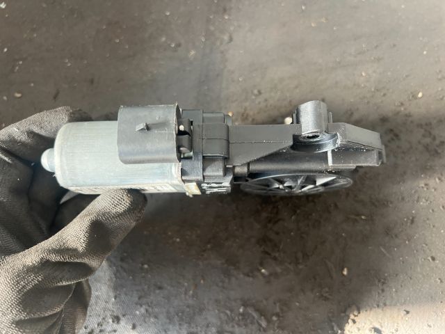 bontott ALFA ROMEO 159 Jobb hátsó Ablakemelő Motor