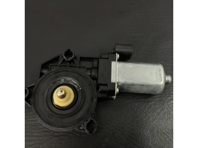 bontott ALFA ROMEO 159 Jobb hátsó Ablakemelő Motor