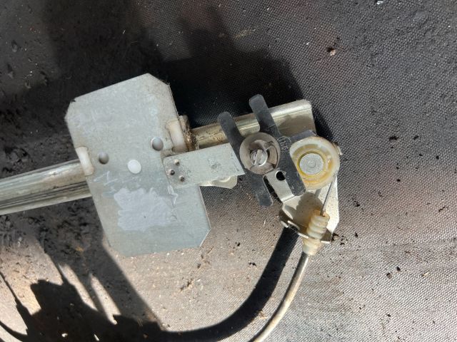 bontott ALFA ROMEO 159 Jobb hátsó Ablakemelő Szerkezet (Mechanikus)