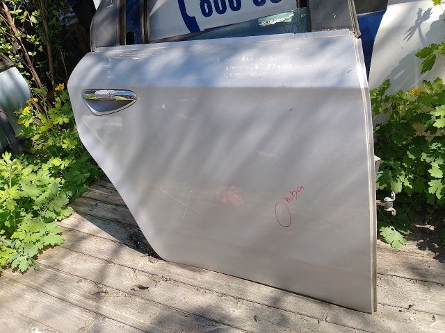 bontott ALFA ROMEO 159 Jobb hátsó Ajtó (Részeivel)