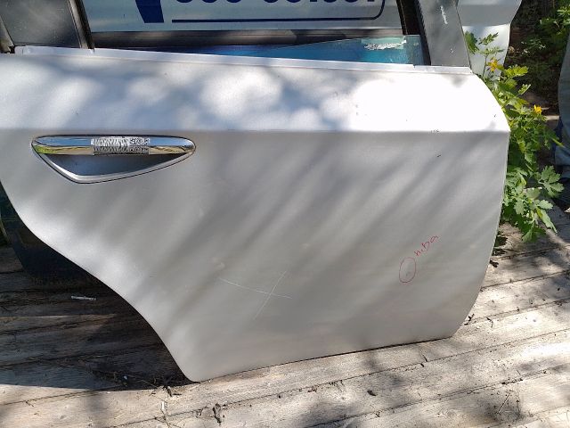 bontott ALFA ROMEO 159 Jobb hátsó Ajtó (Részeivel)