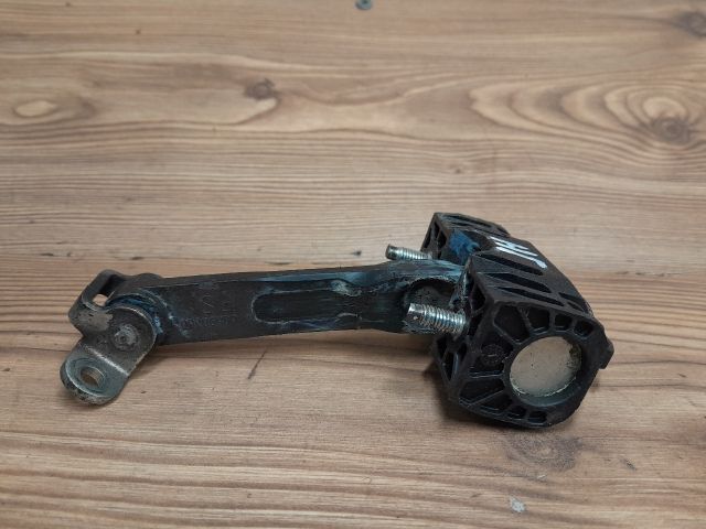 bontott ALFA ROMEO 159 Jobb hátsó Ajtóhatároló