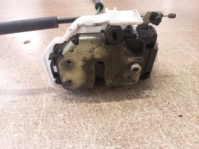 bontott ALFA ROMEO 159 Jobb hátsó Ajtózár