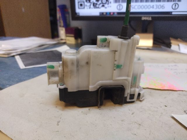 bontott ALFA ROMEO 159 Jobb hátsó Ajtózár